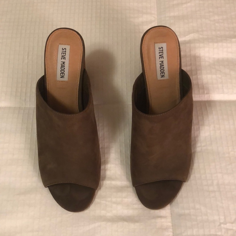 Gently worn Steve Madden mules